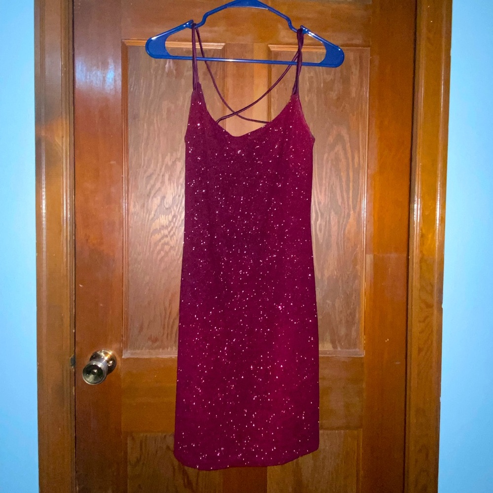 Steppin Out Sparkle Dress Women’s Size Medium